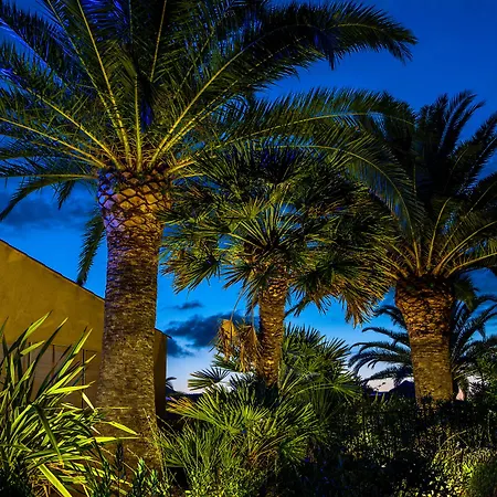 Cesario ホテル 3*