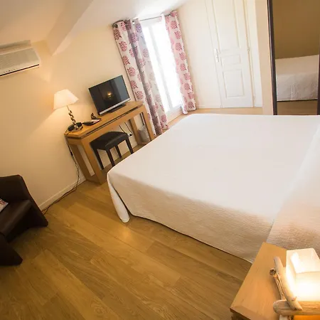 Cesario Hotel 3*