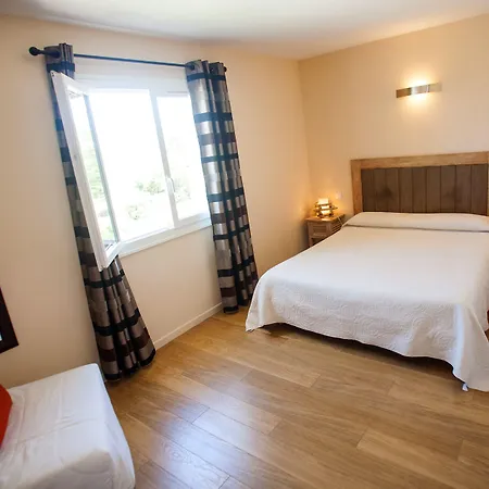 Cesario 3* Calvi (Corsica)