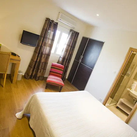 Cesario Hotel