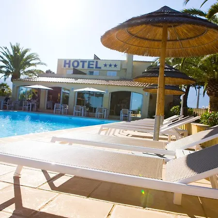 Cesario Hotel