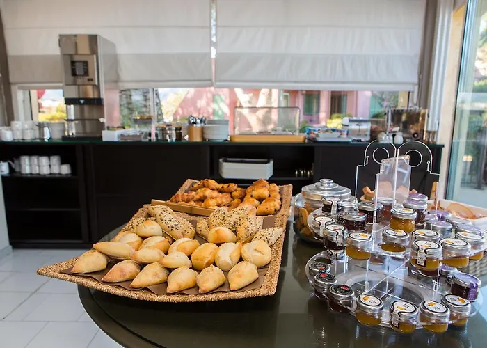 Hotel Cesario 3*